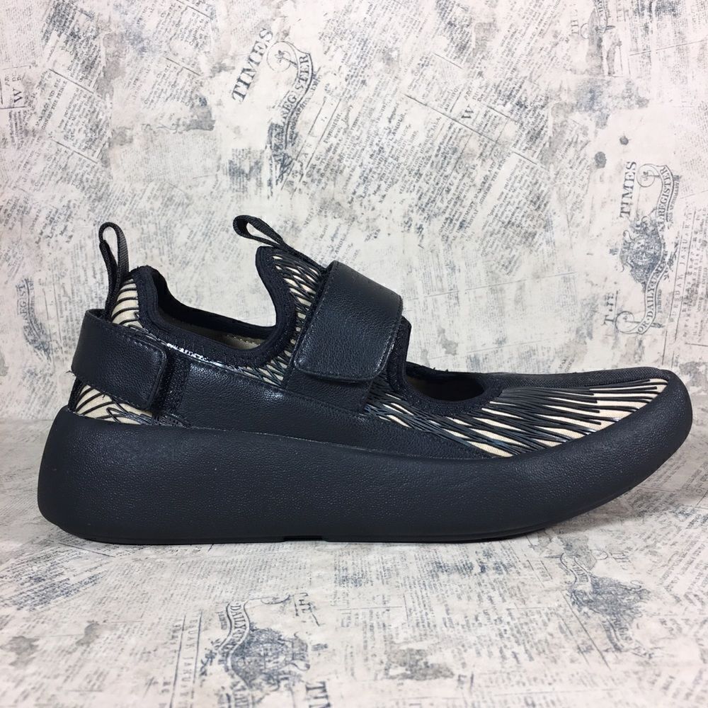 NWT United Nude Bo MJ Sneakers Tan Black Unisex Architectural Designer Shoes